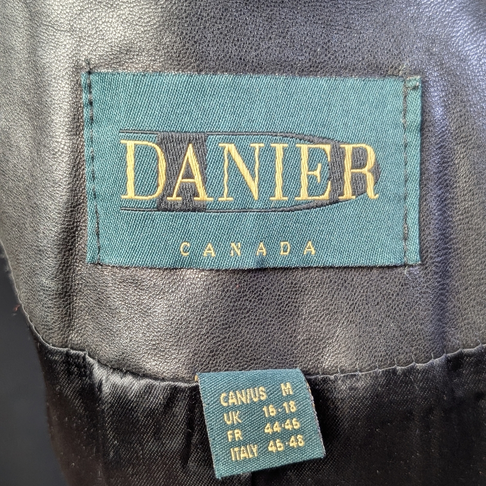 Vintage 90s Danier Minimalist Black Lamb Leather Blazer Jacket | Size M/L - Picture 9 of 9